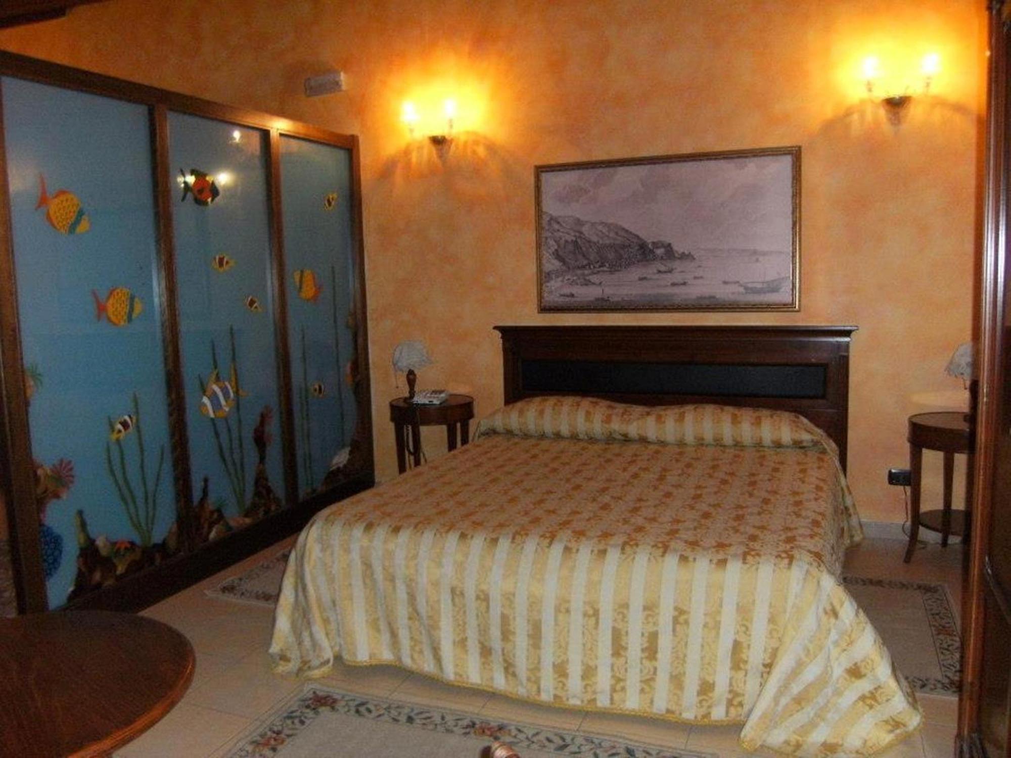 Hotel U' Bais Шилла Экстерьер фото