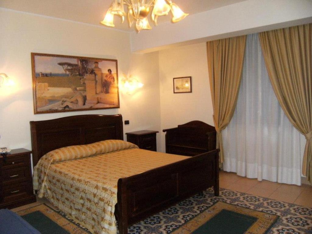 Hotel U' Bais Шилла Экстерьер фото