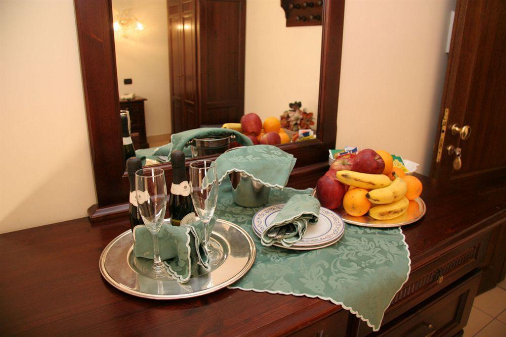 Hotel U' Bais Шилла Экстерьер фото