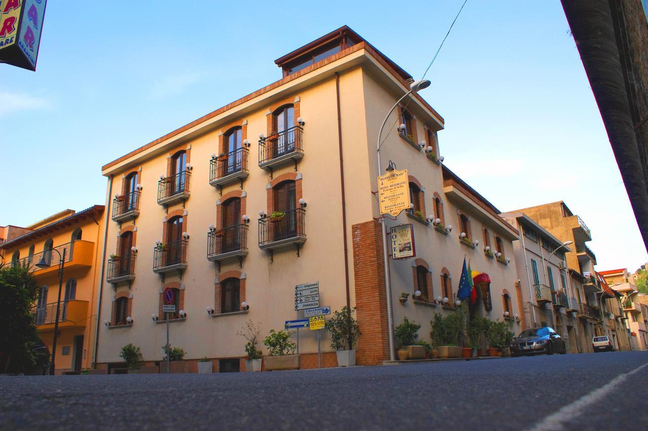 Hotel U' Bais Шилла Экстерьер фото